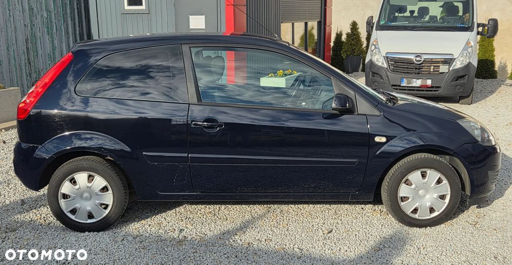 Ford Fiesta - 10