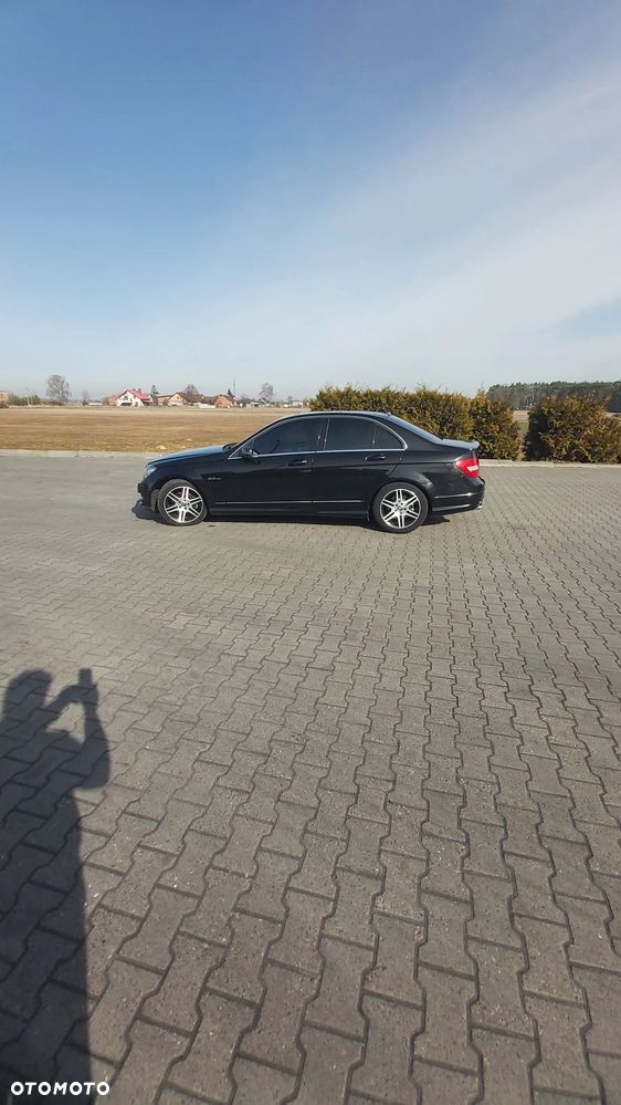 Mercedes-Benz Klasa C 220 CDI 4Matic 7G-TRONIC Avantgarde - 13