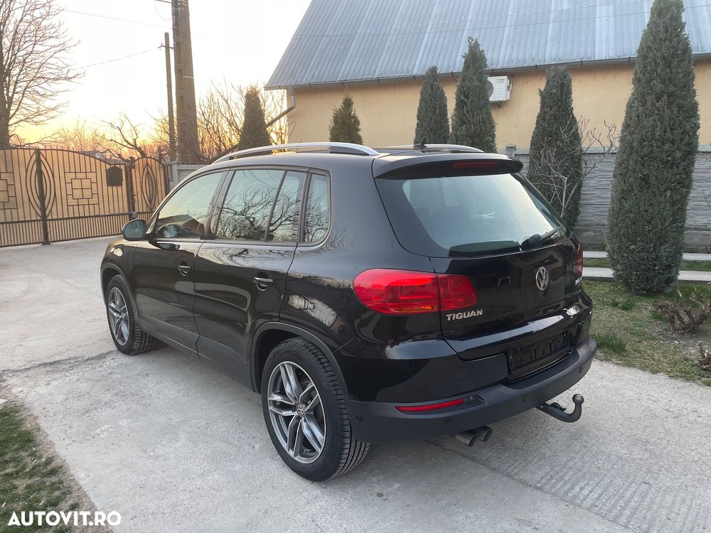Volkswagen Tiguan - 5