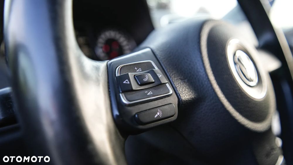 Volkswagen Polo 1.6 TDI Highline - 19