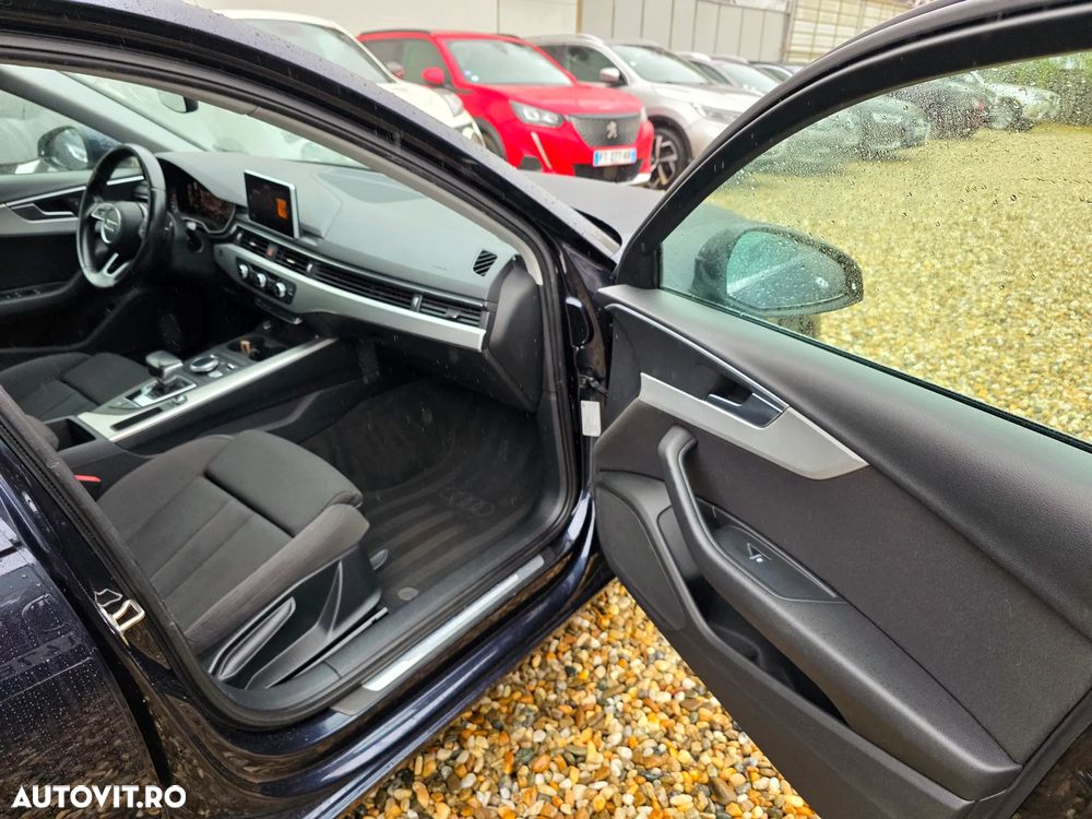 Audi A4 2.0 TDI DPF clean diesel multitronic S line Sportpaket - 13