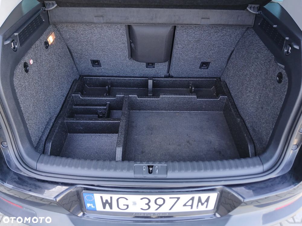 Volkswagen Tiguan 2.0 TDI DPF 4Motion BlueMotion Technology Sport & Style - 23