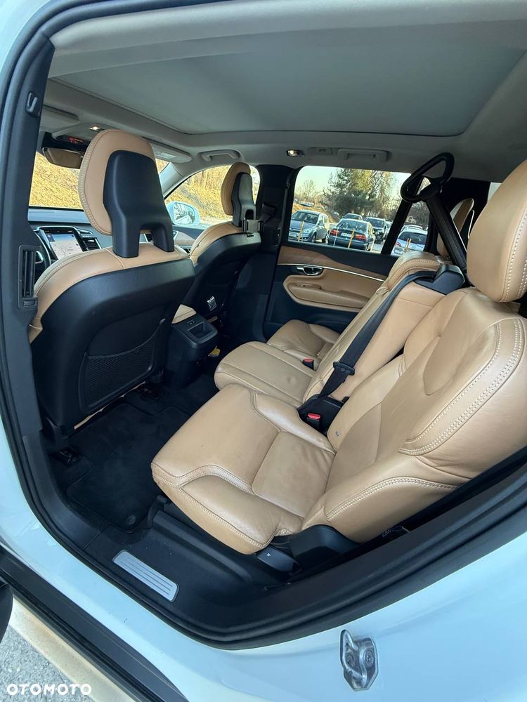 Volvo XC 90 D5 AWD Geartronic Inscription - 10