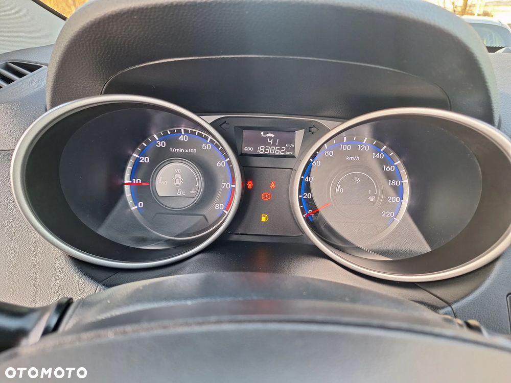 Hyundai ix35 1.6 2WD Comfort - 24