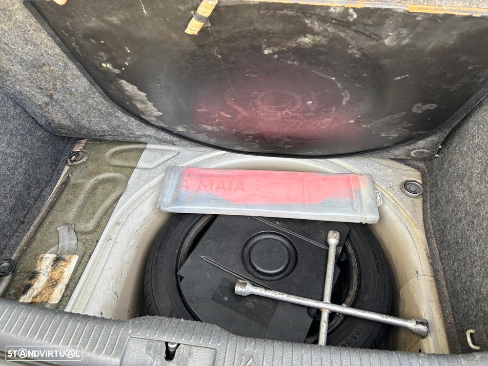 VW Polo 1.4 TDi Confortline - 20