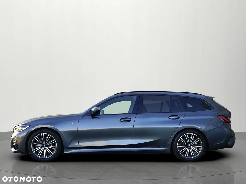 BMW Seria 3 330i M Sport sport - 9