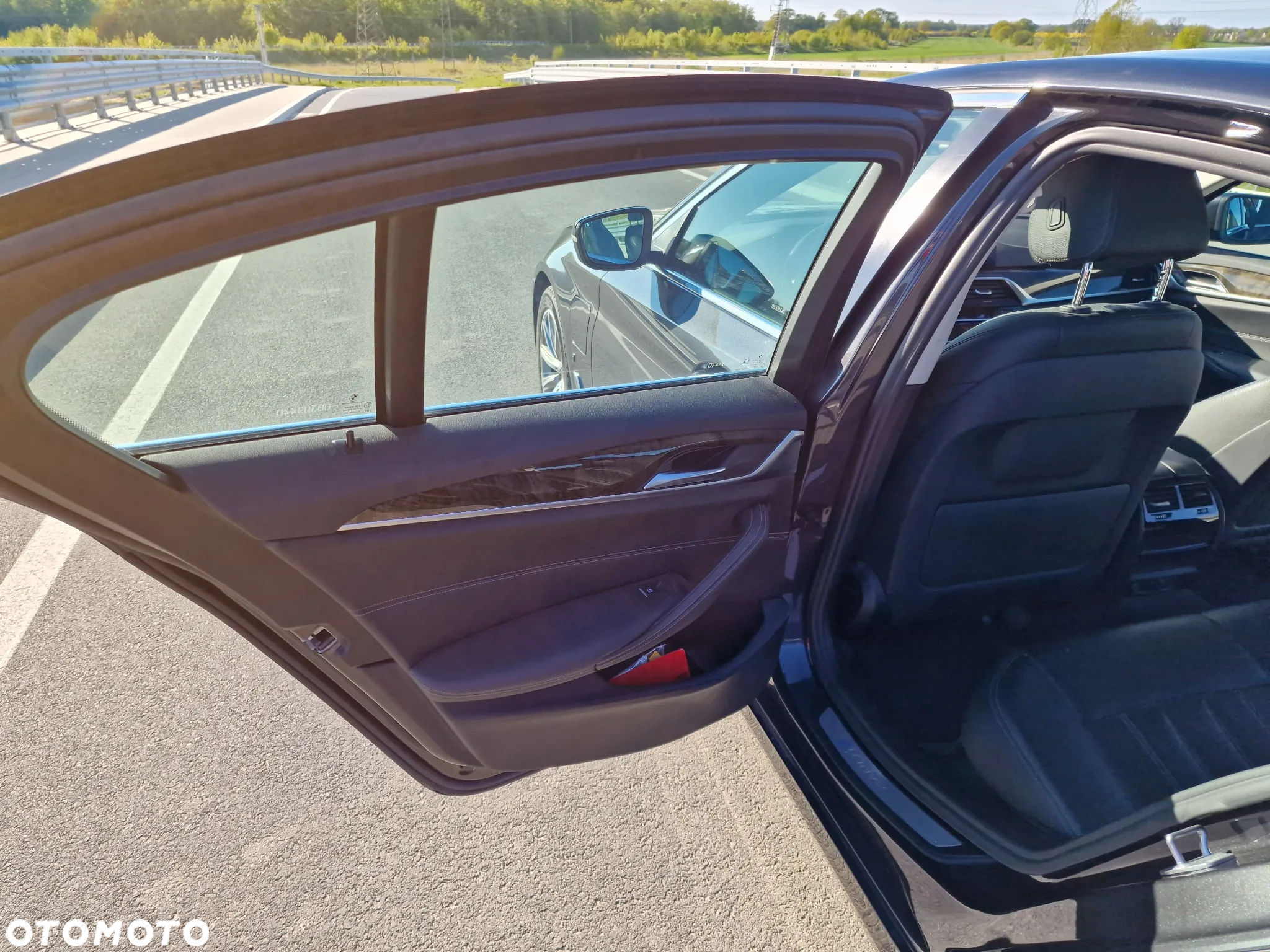 BMW Seria 5 530e iPerformance Luxury Line sport - 25