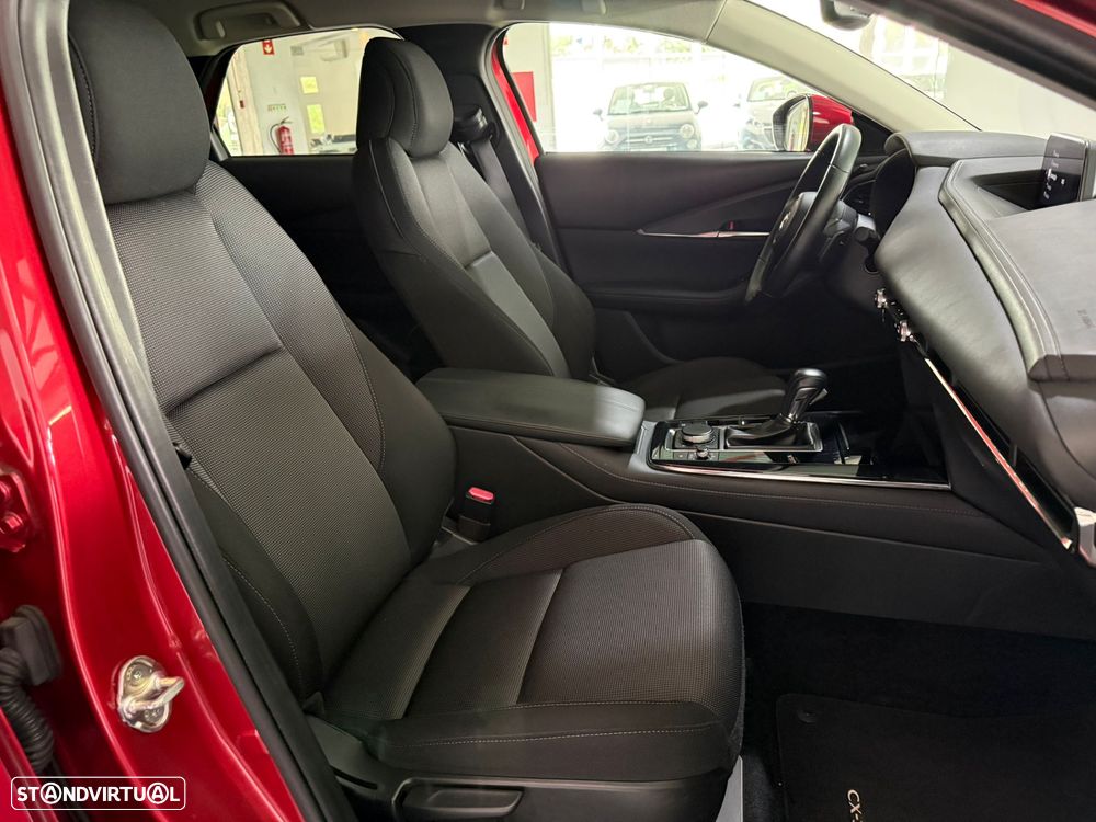 Mazda CX-30 2.0 Sky-G Excellence AT - 16