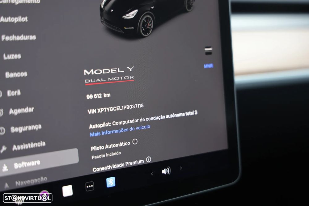 Tesla Model Y Performance Tração Integral - 23