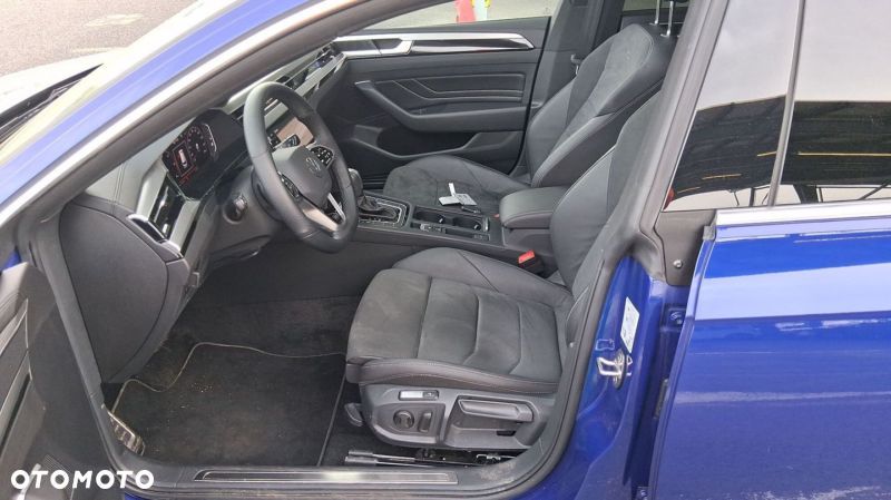 Volkswagen Arteon 2.0 TDI SCR DSG R-Line - 11