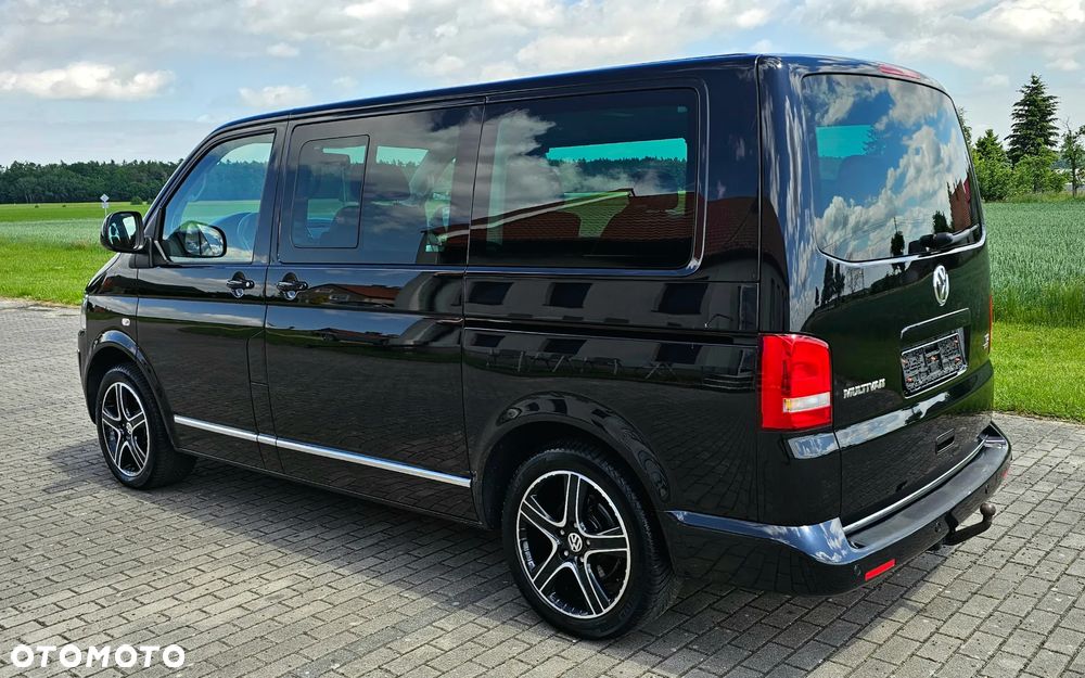 Volkswagen Multivan - 3