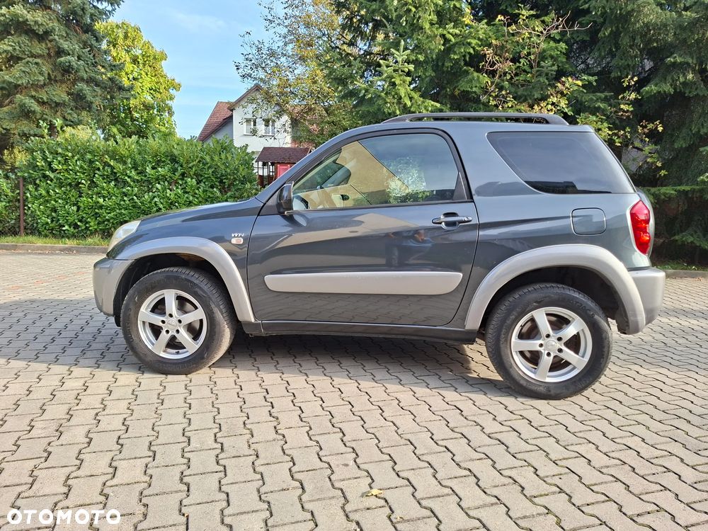 Toyota RAV4 - 2