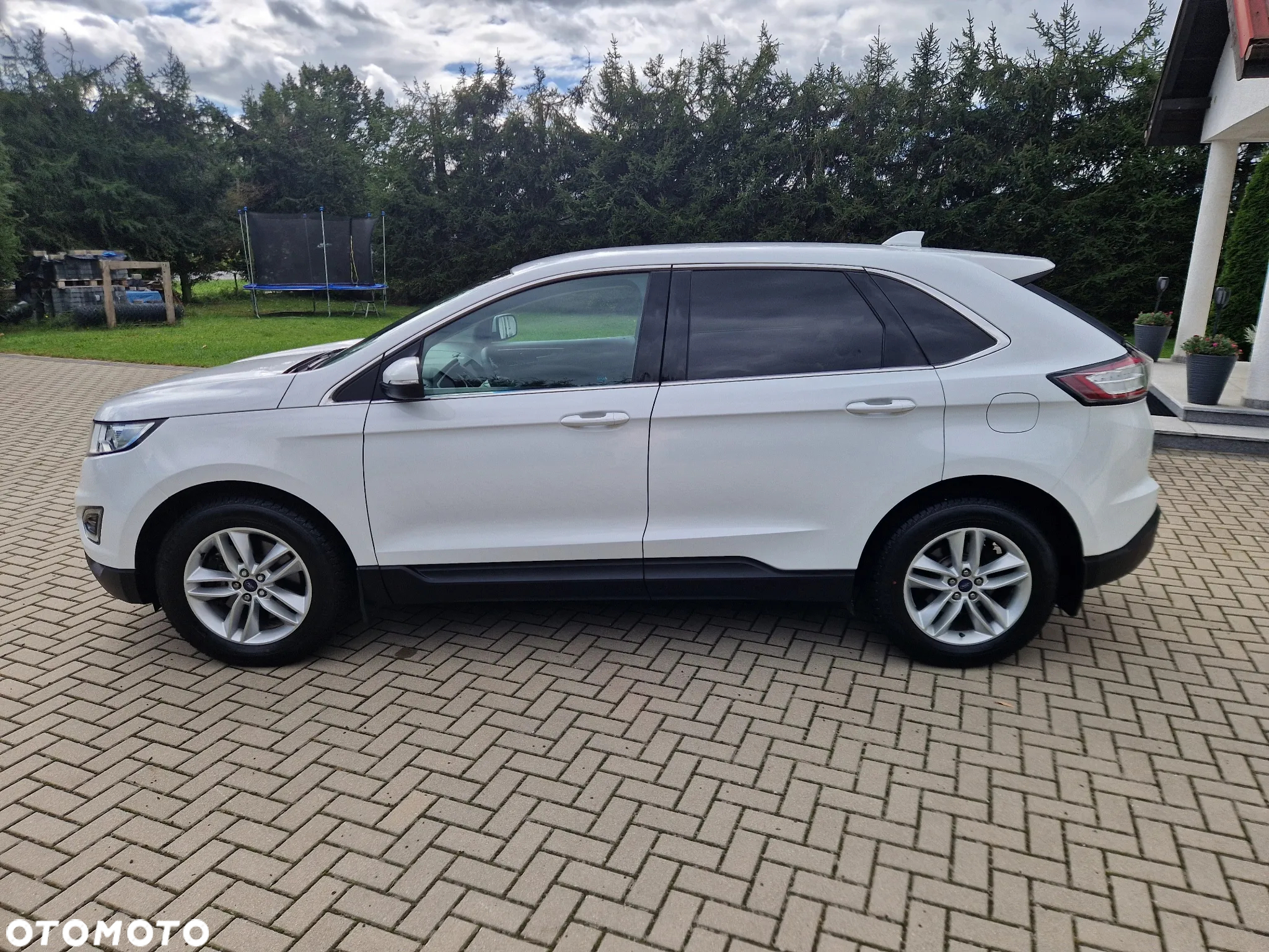 Ford Edge - 4