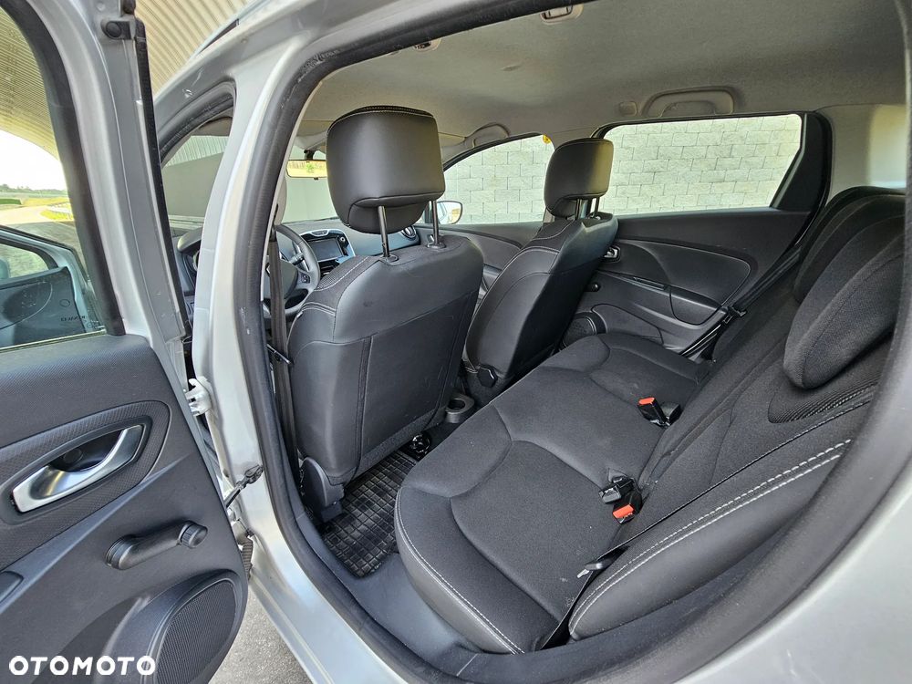 Renault Clio 1.5 dCi Alize - 8