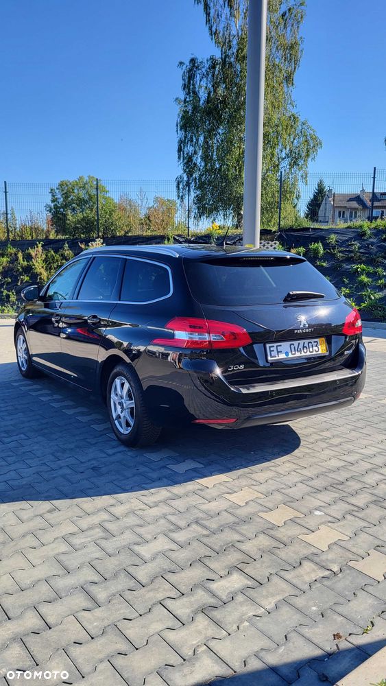 Peugeot 308 - 5