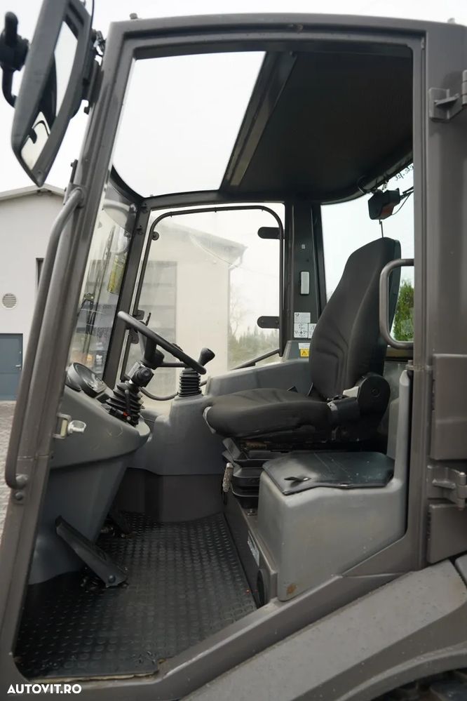 Hitachi ZW95 / ÎNCĂRCĂTOR PE ROȚI / 2020 / FURCĂ PENTRU PALEȚI - 28