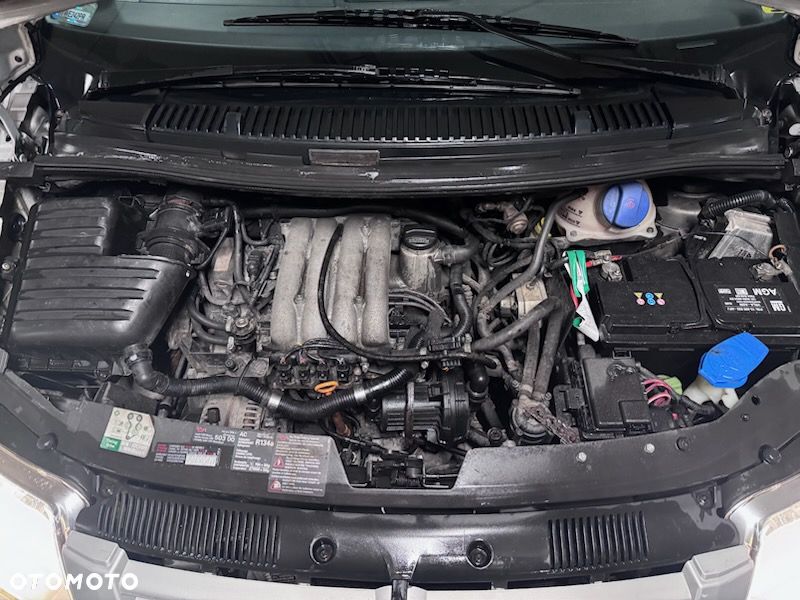 Volkswagen Sharan - 16