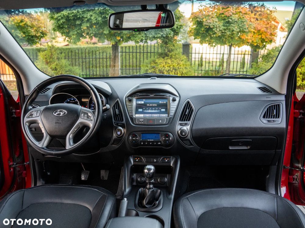 Hyundai ix35 1.6 2WD Fifa World Cup Edition - 31