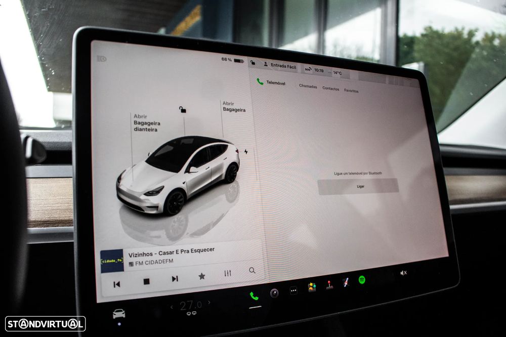 Tesla Model Y Long Range Dual Motor AWD - 30