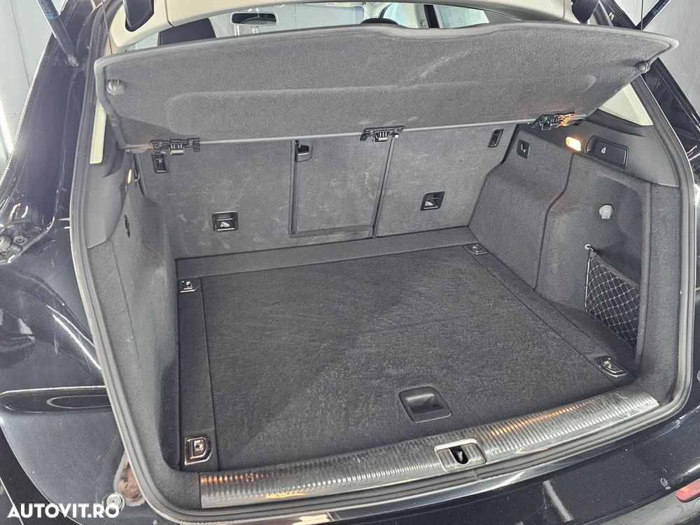 Audi Q5 2.0 TDI Quattro S tronic Sport - 9