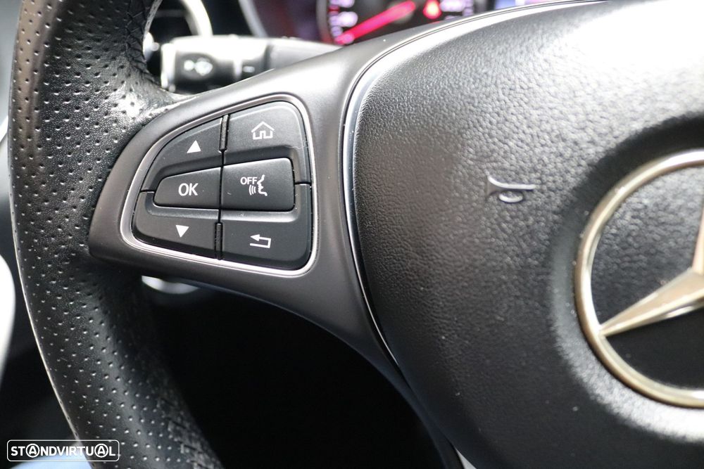 Mercedes-Benz C 300 de Avantgarde - 15