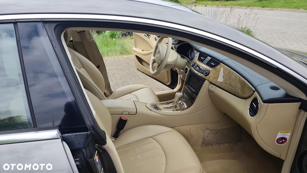 Mercedes-Benz CLS 320 CDI 7G-TRONIC Grand Edition - 24