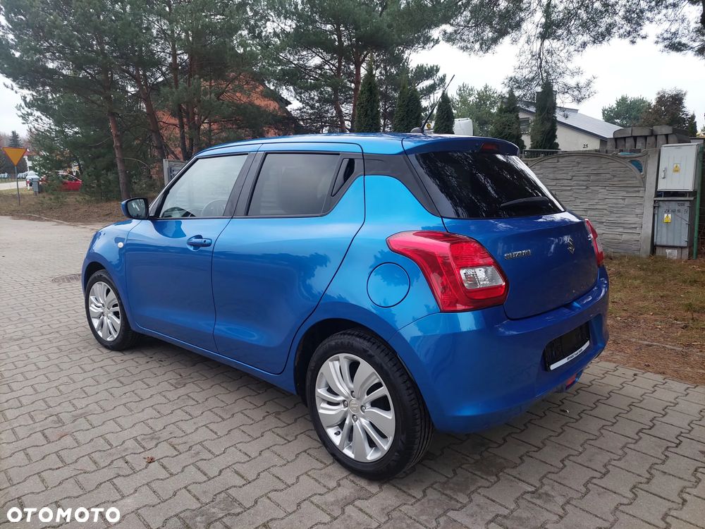 Suzuki Swift 1.2 Dualjet Comfort - 4