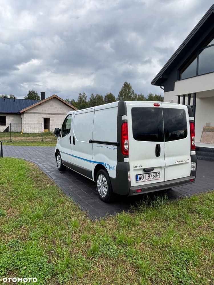 Opel Vivaro L1H1 2.7t - 4
