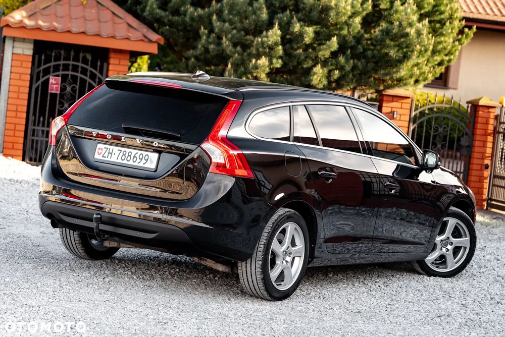 Volvo V60 D3 Geartronic Momentum - 10