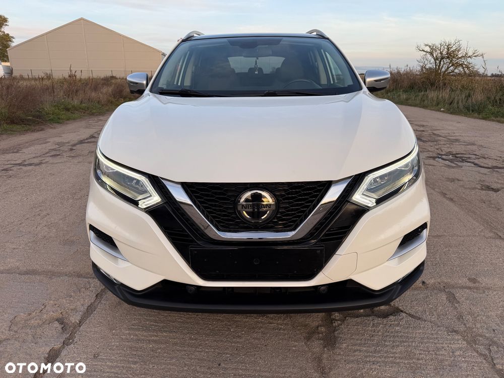 Nissan Qashqai 1.7 dCi ALL-MODE 4x4i TEKNA - 3