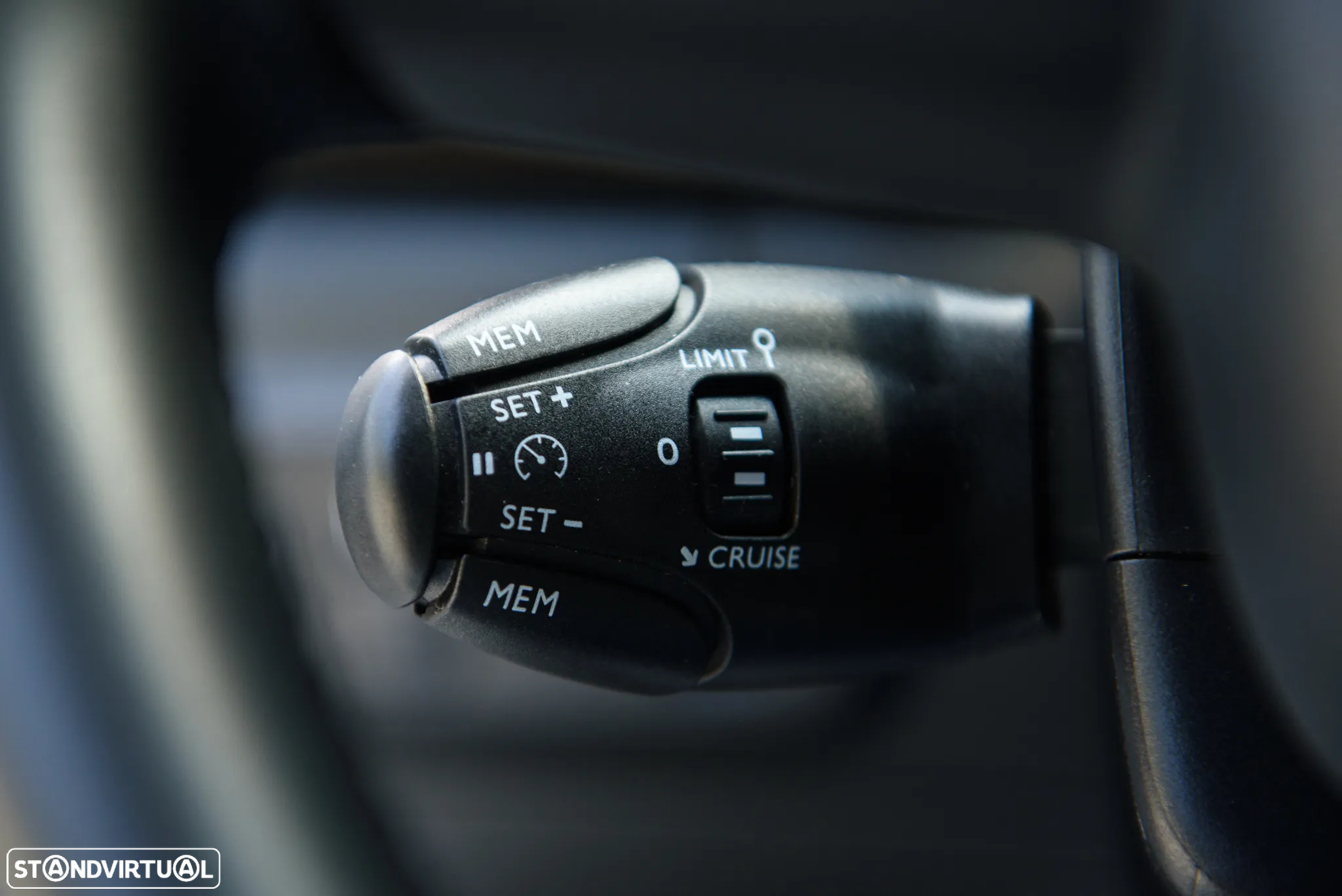 Citroën C3 1.2 PureTech Shine - 28