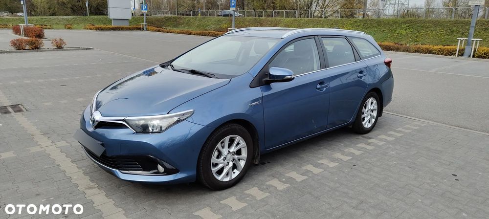 Toyota Auris - 2