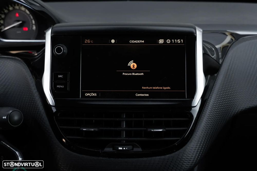 Peugeot 2008 1.2 PureTech Allure - 18