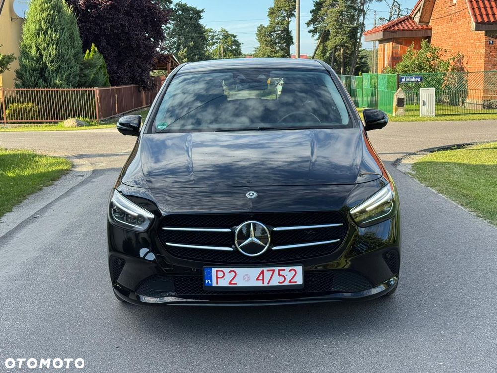 Mercedes-Benz Klasa B 220 d Progressive 8G-DCT - 32