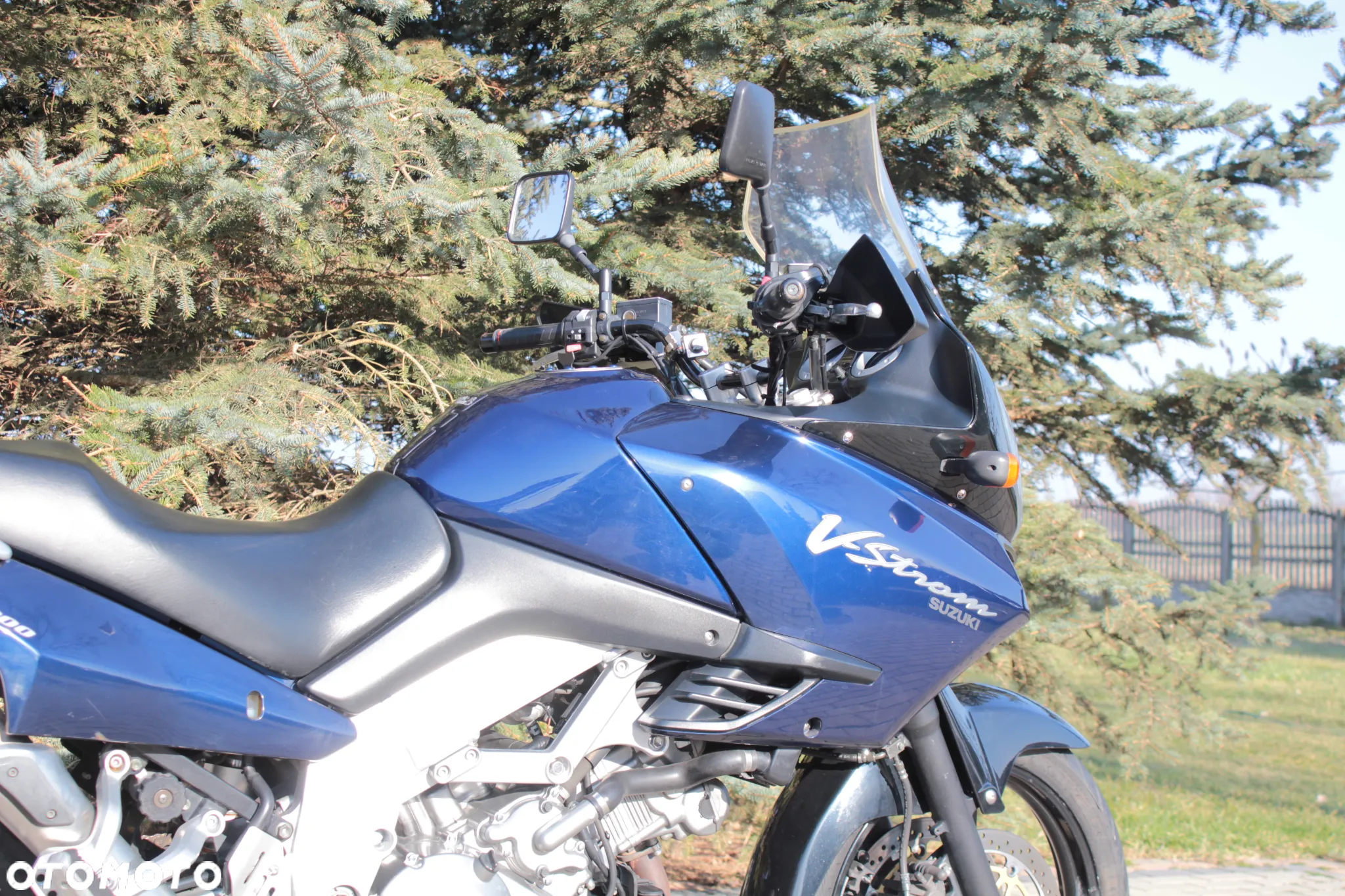 Suzuki DL - 30
