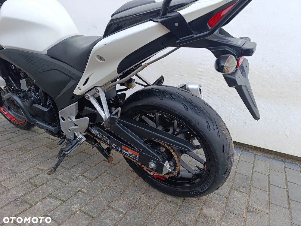 Honda CB - 16