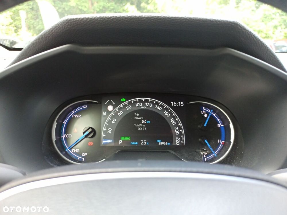 Toyota RAV4 - 16