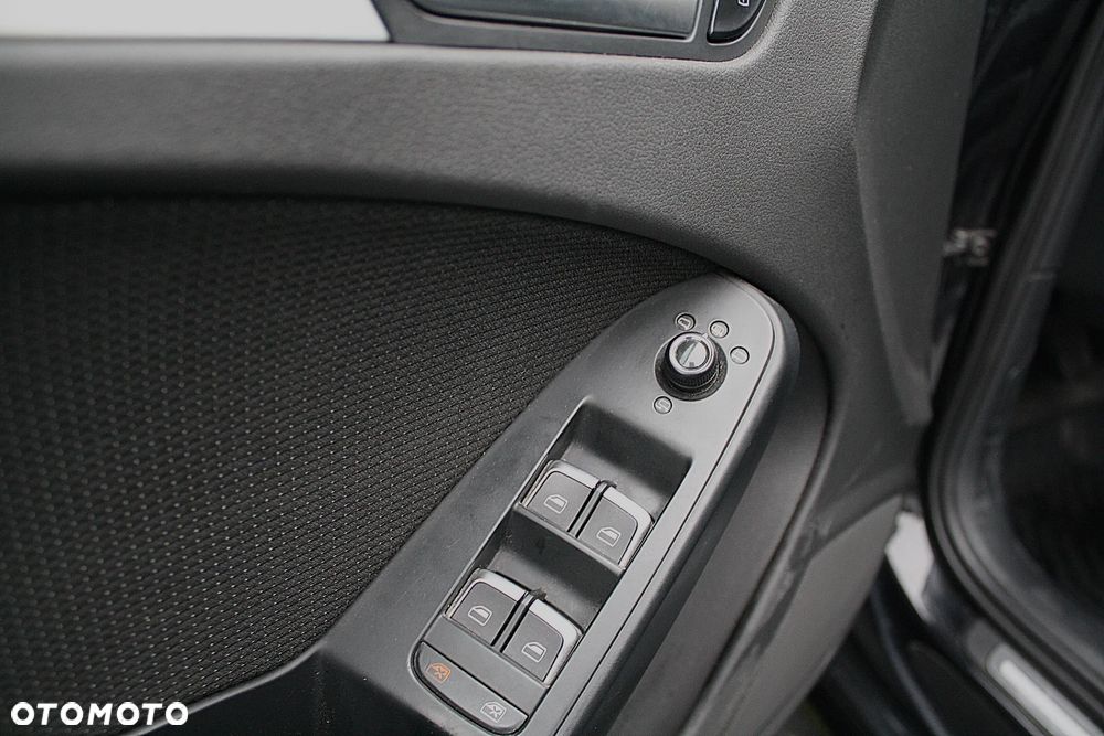 Audi A4 Avant 2.0 TDI e DPF S line Sportpaket - 17