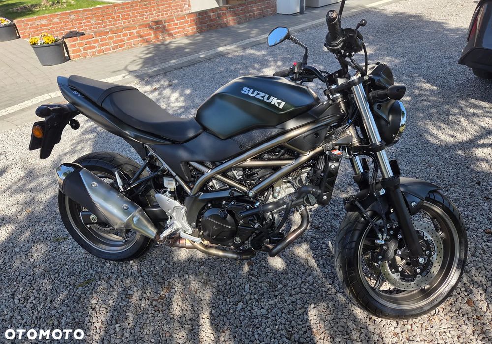 Suzuki SV - 9