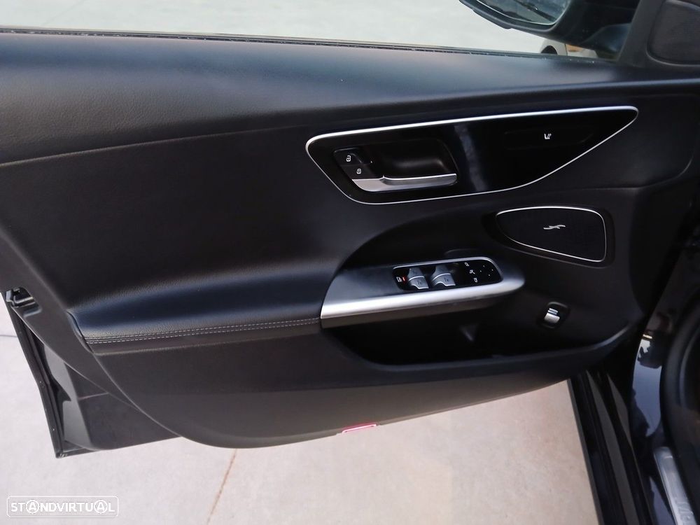 Mercedes-Benz C 220 d Avantgarde - 16