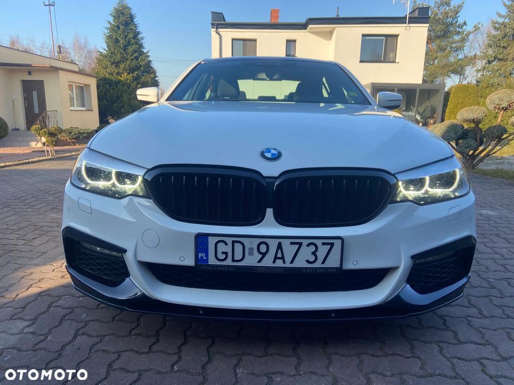 BMW Seria 5 520d xDrive - 21