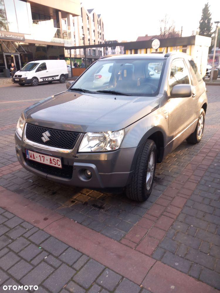 Suzuki Grand Vitara 1.6 Comfort - 21