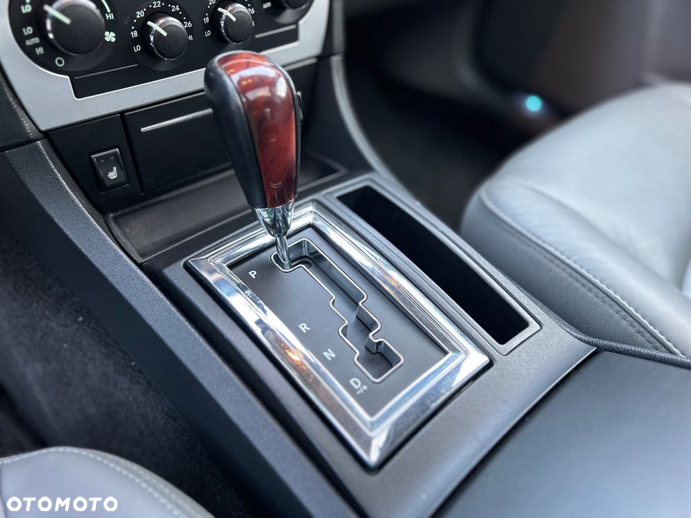 Chrysler 300C 5.7 Automatik - 23