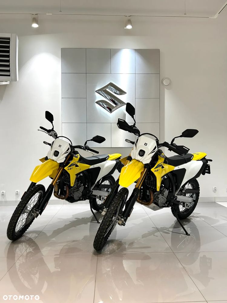 Suzuki DR-Z - 18