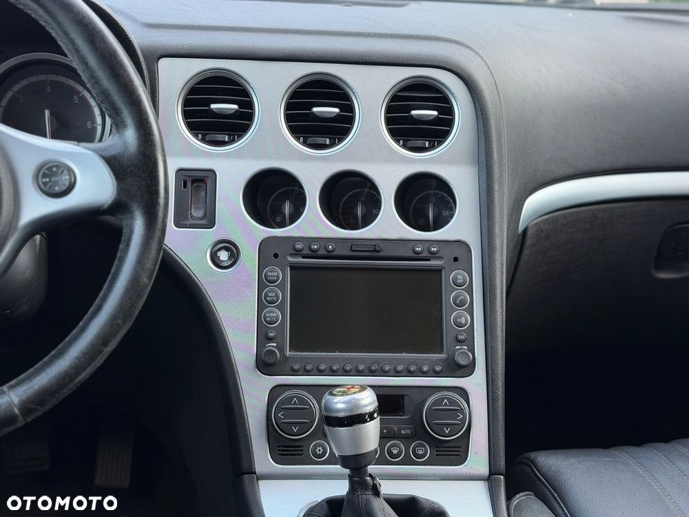 Alfa Romeo 159 2.4 JTDM 20V DPF Distinctive - 16
