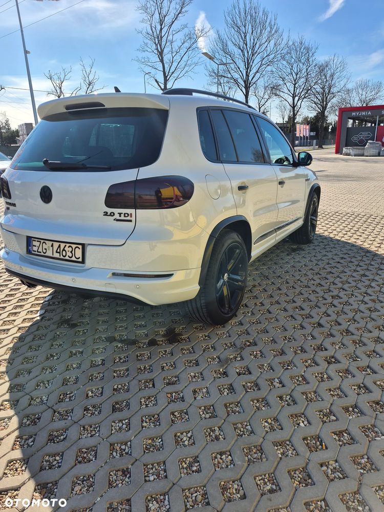 Volkswagen Tiguan 2.0 TDI 4Mot Perfectline R-Style DSG - 6