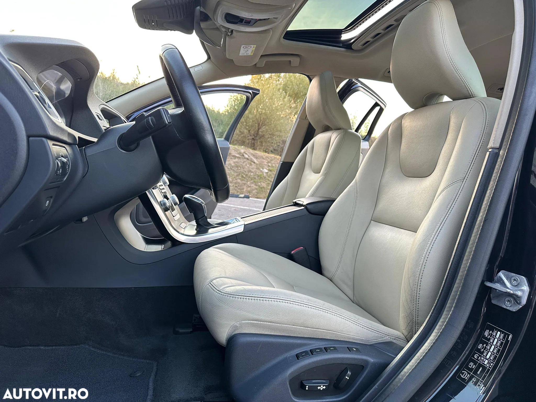 Volvo V60 - 36