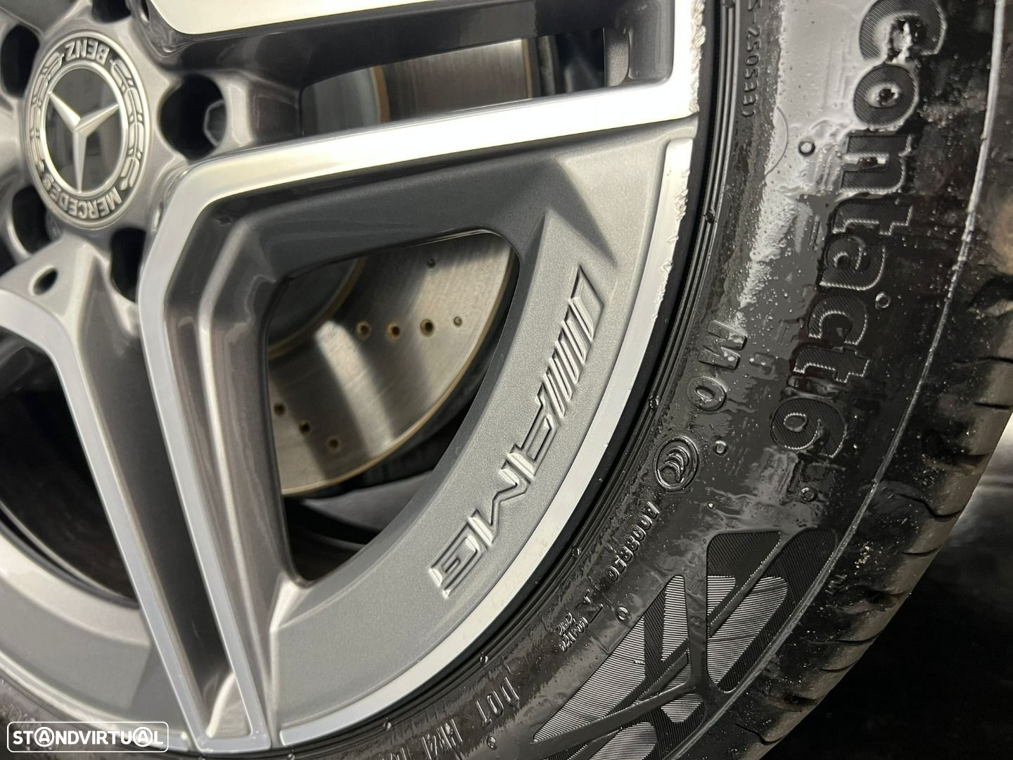 Mercedes-Benz A 250 e AMG Line - 40