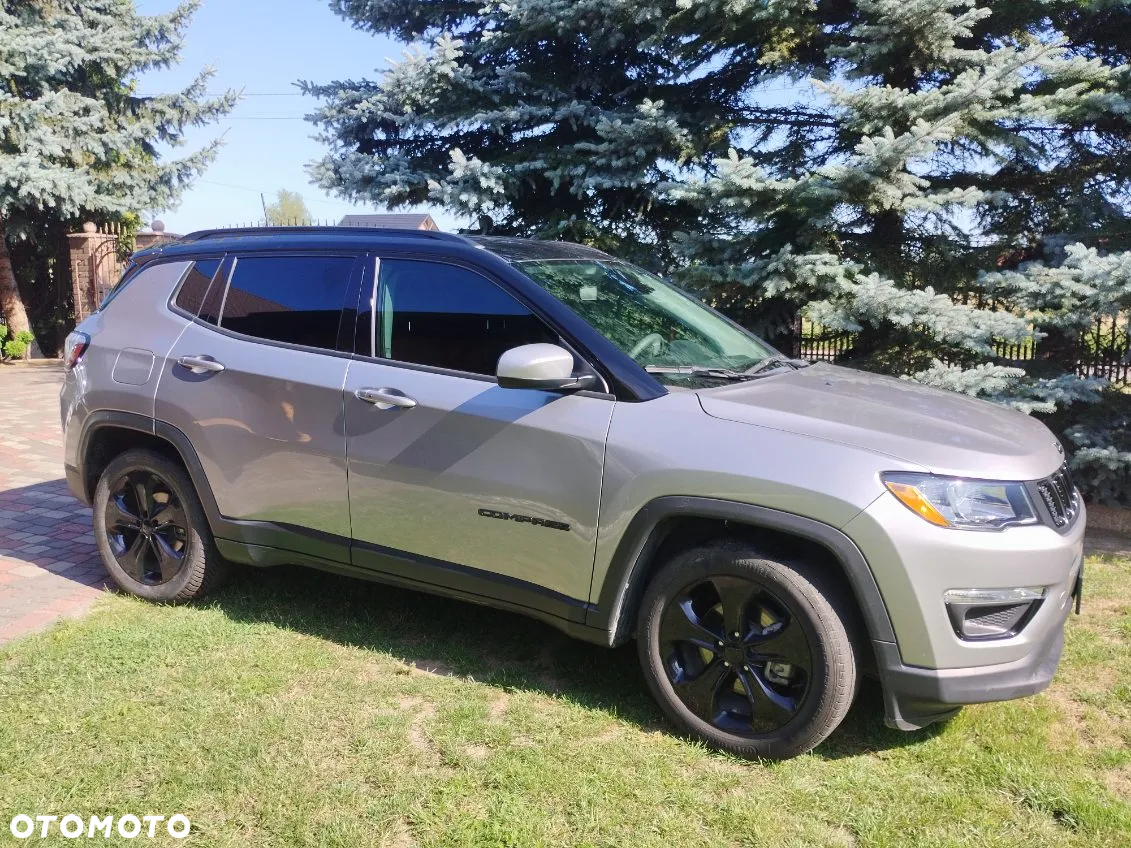 Jeep Compass - 2
