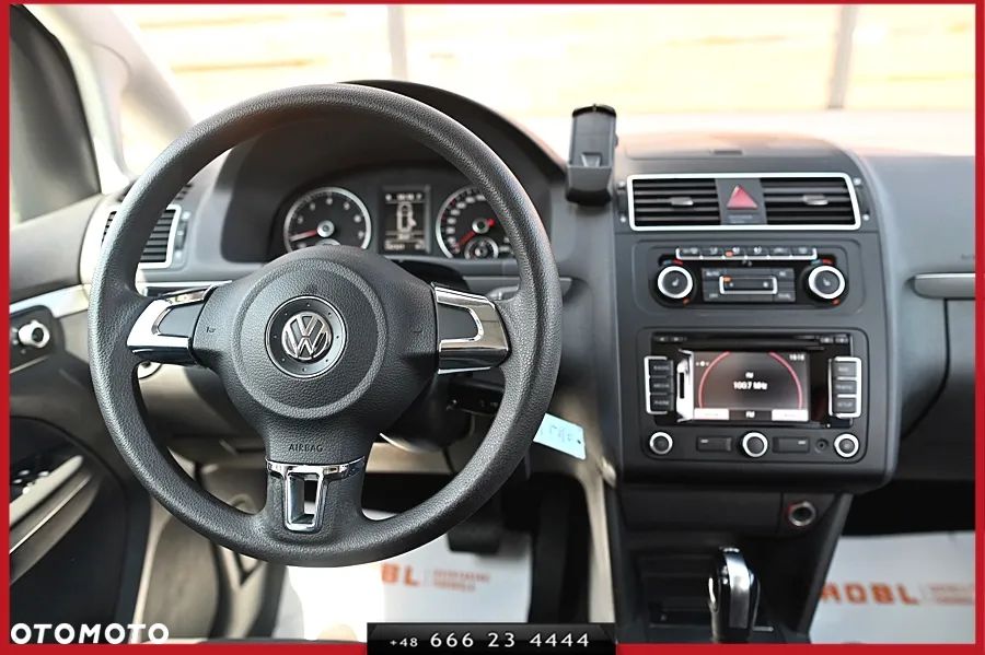 Volkswagen Touran 1.4 TSI Comfortline DSG - 23